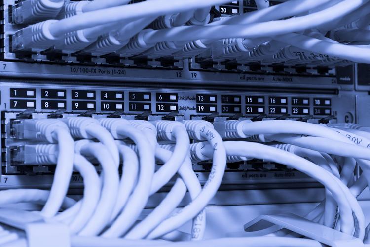 網絡電纜連接 從網線到交換機的核心樞紐探索